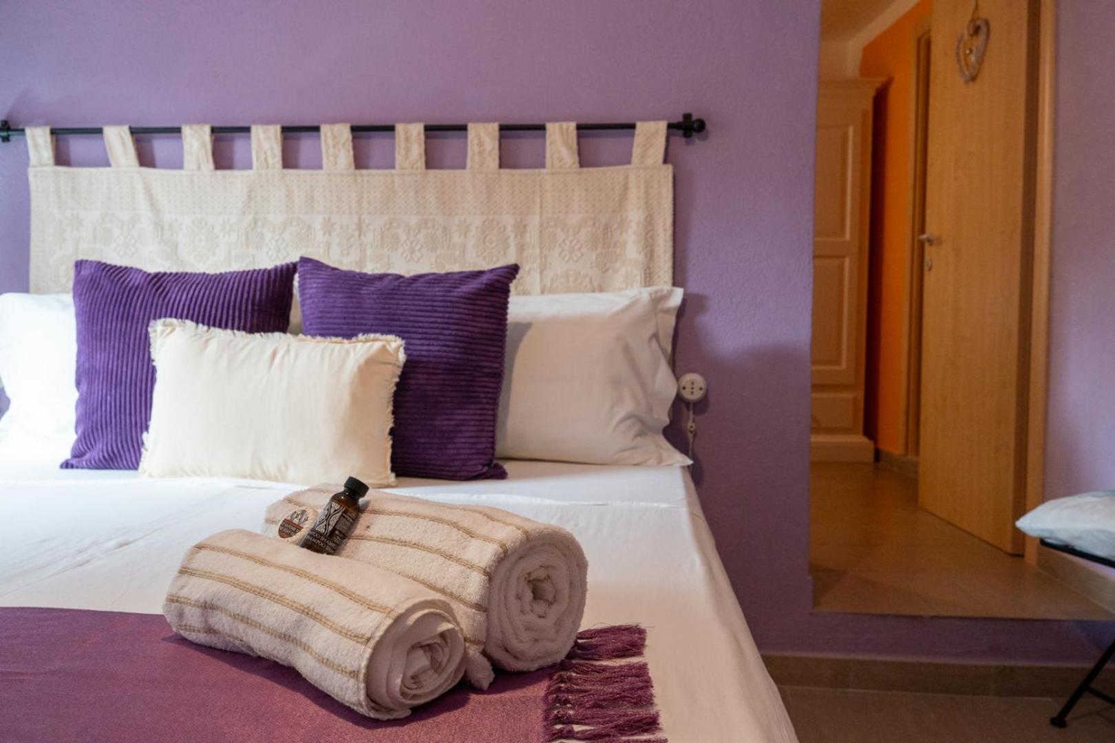 S'Apposentu - Un'Angolo Di Paradiso Con La Vista Sul Castello Bosa Zimmer foto